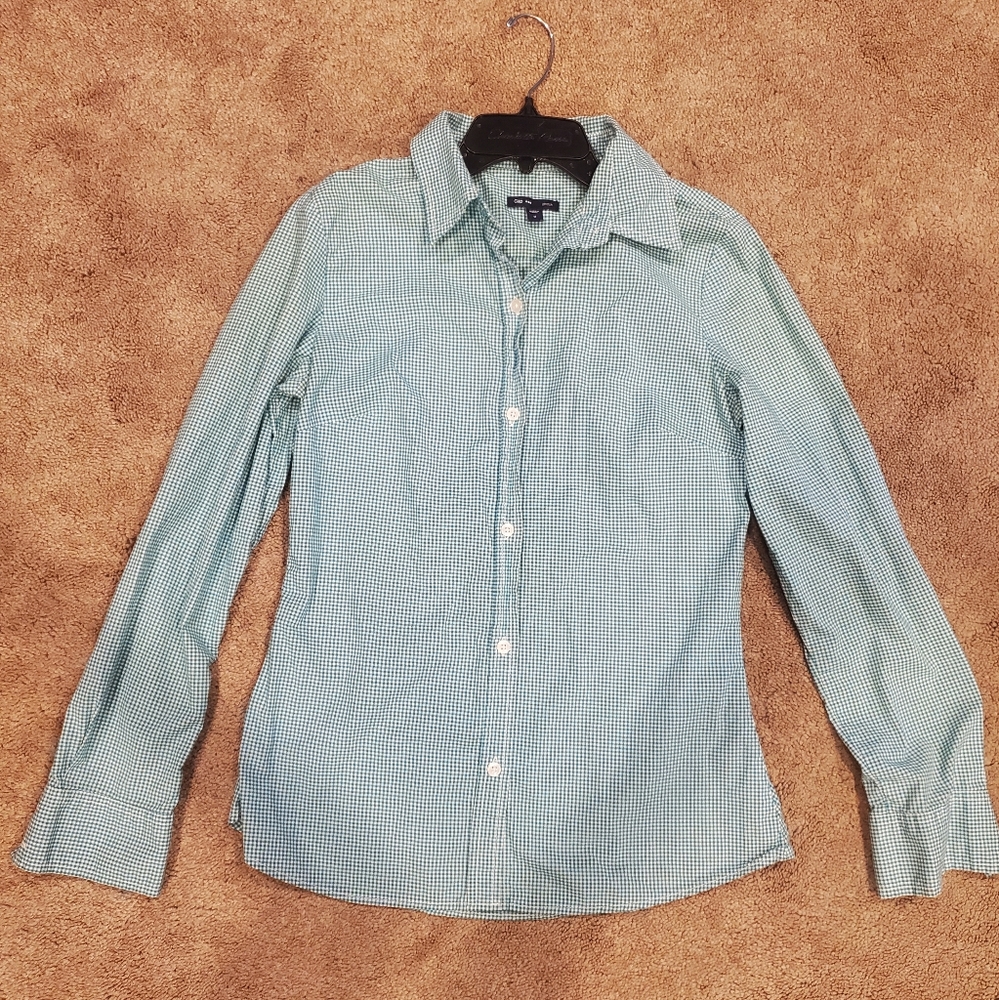 Gap Womens button down shirt